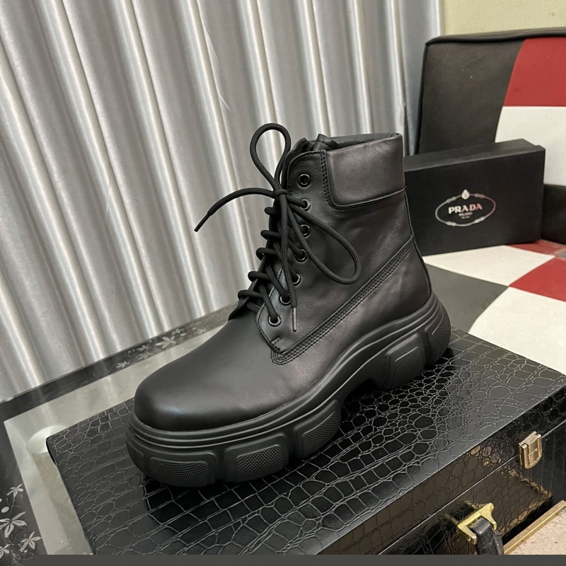 Pra*a boots